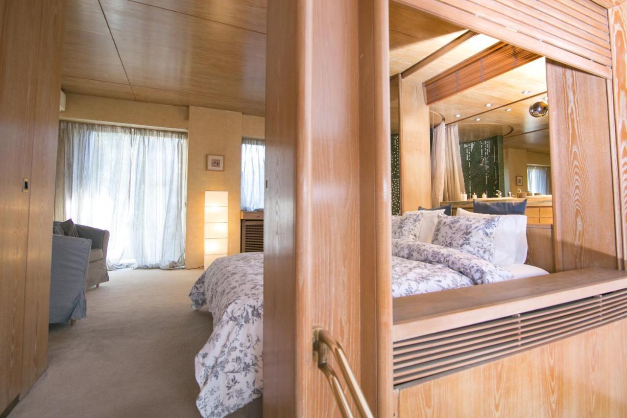 One-Of-A-Kind Athens Riviera Apartment Экстерьер фото
